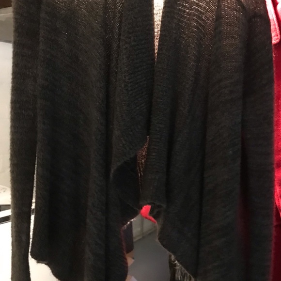 Clothes - Picture 7 of 8